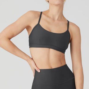 Alo Yoga - Authentic/Gently Used - AIRLIFT INTRIGUE BRA - Anthracite